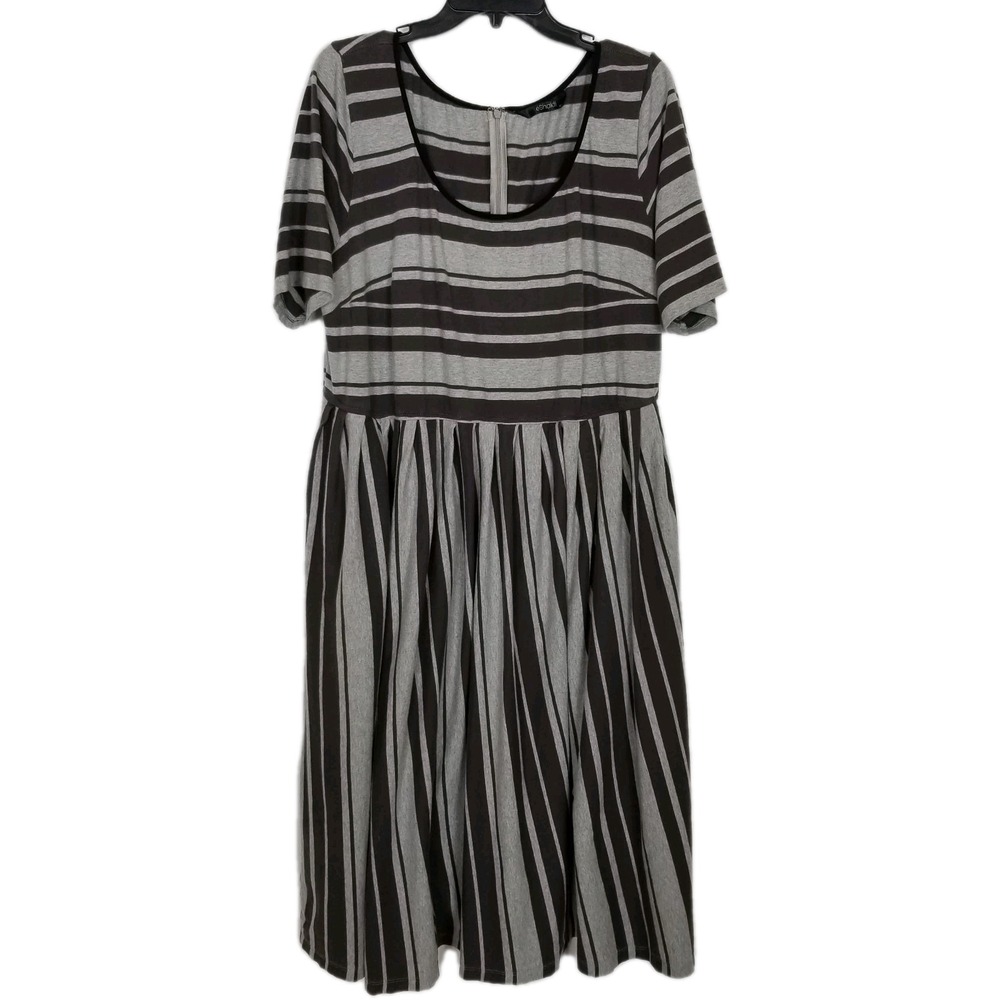 eshakti Women Dress Sz 3X - 24W Gray Midi Striped Short Sleeve Fit & Flare